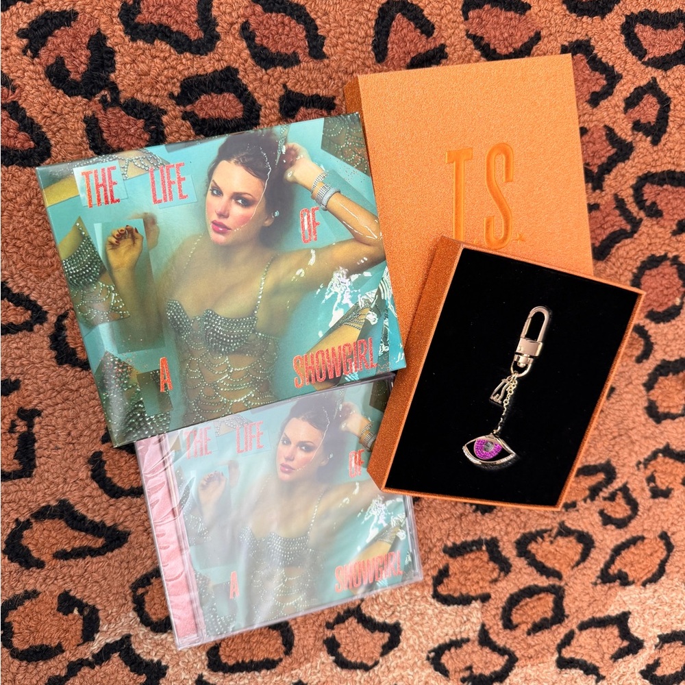 Taylor Swift Life of Showgirl: Sweat and Vanilla Limited Edition Deluxe CD